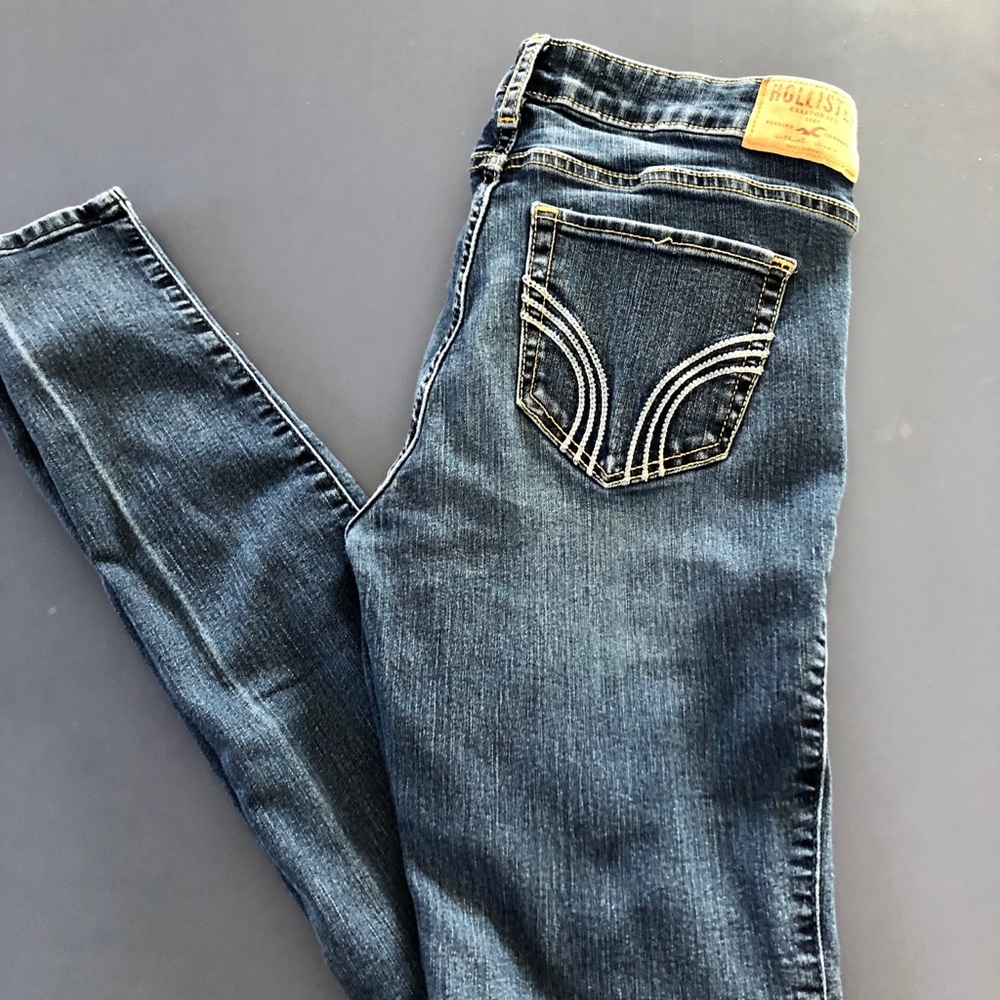 Hollister mid rise skinny jeans size 5